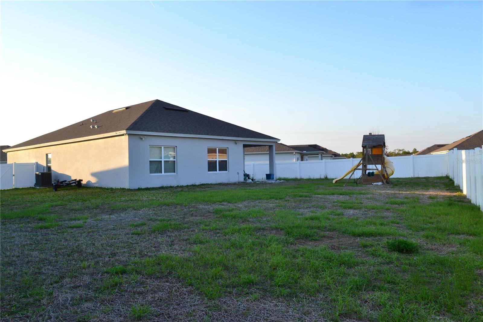 Image 20 of 24 For 1058 Wanderer Drive