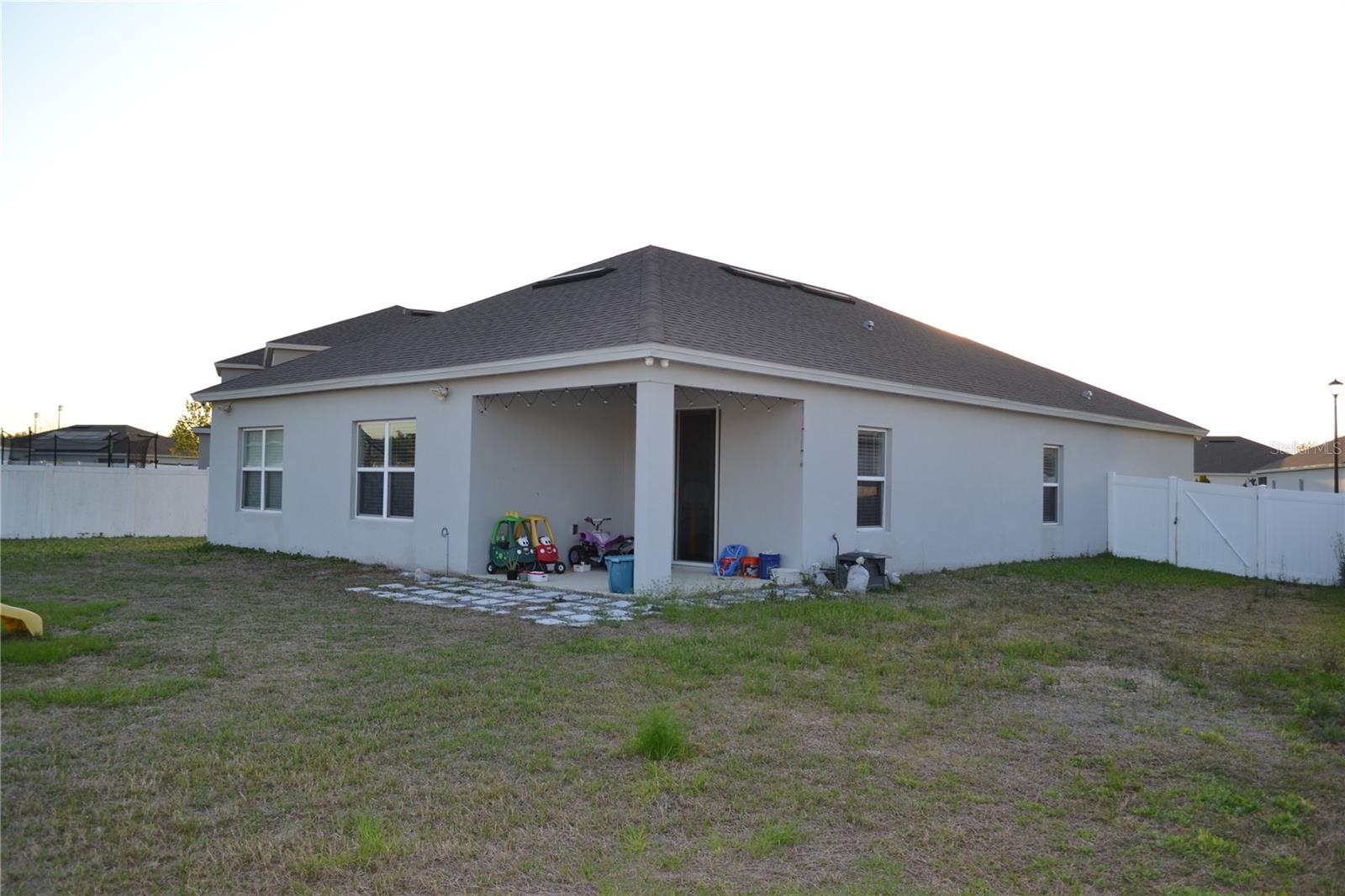 Image 23 of 24 For 1058 Wanderer Drive