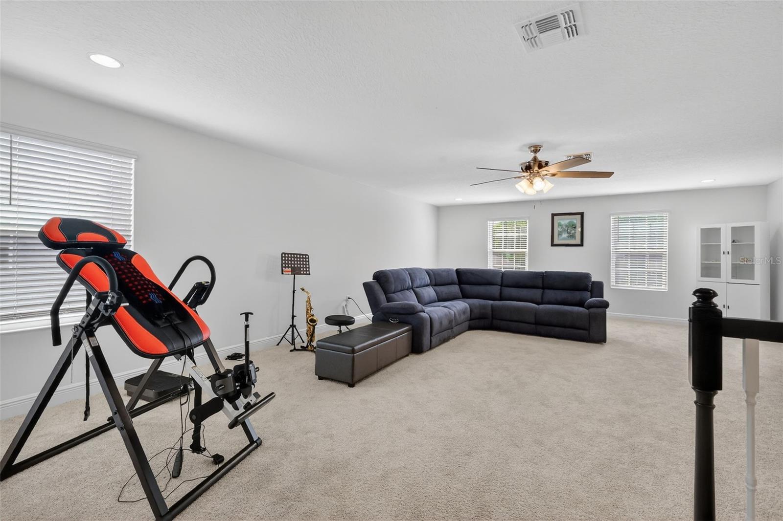 Image 40 of 62 For 6070 Sierra Crown Street