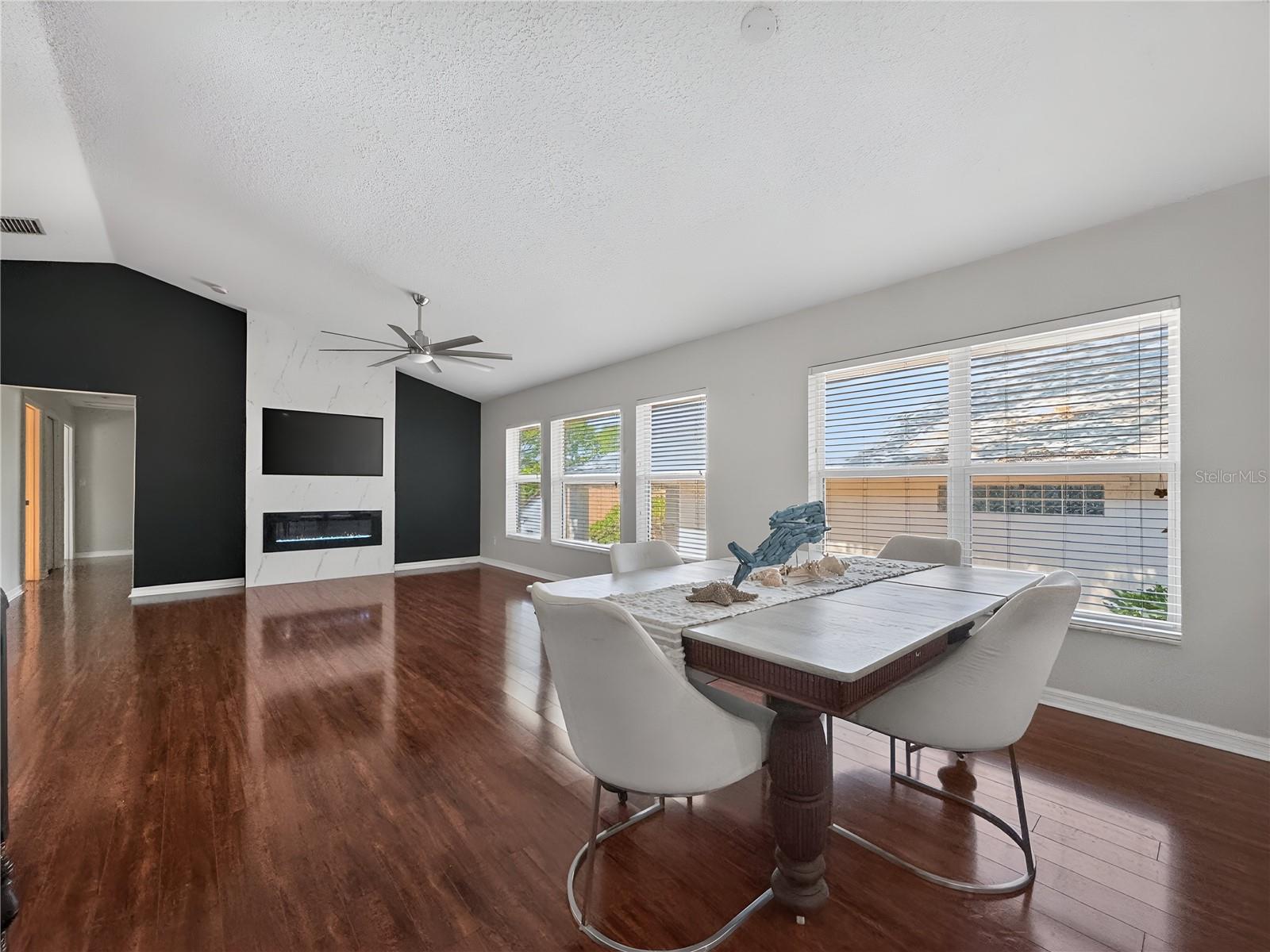 Image 11 of 31 For 603 Chautauqua Drive