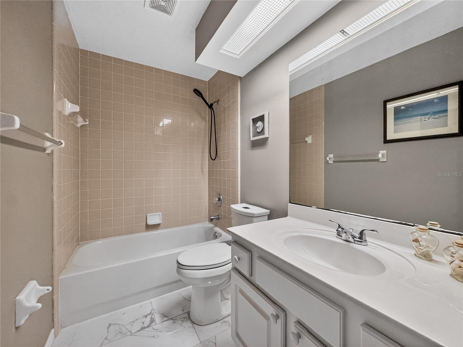 Image 22 of 31 For 603 Chautauqua Drive