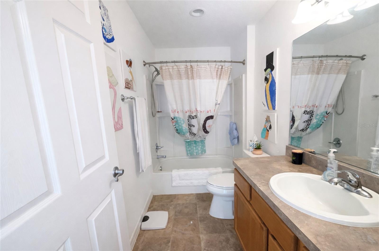 Image 29 of 48 For 437 Jarquin Way