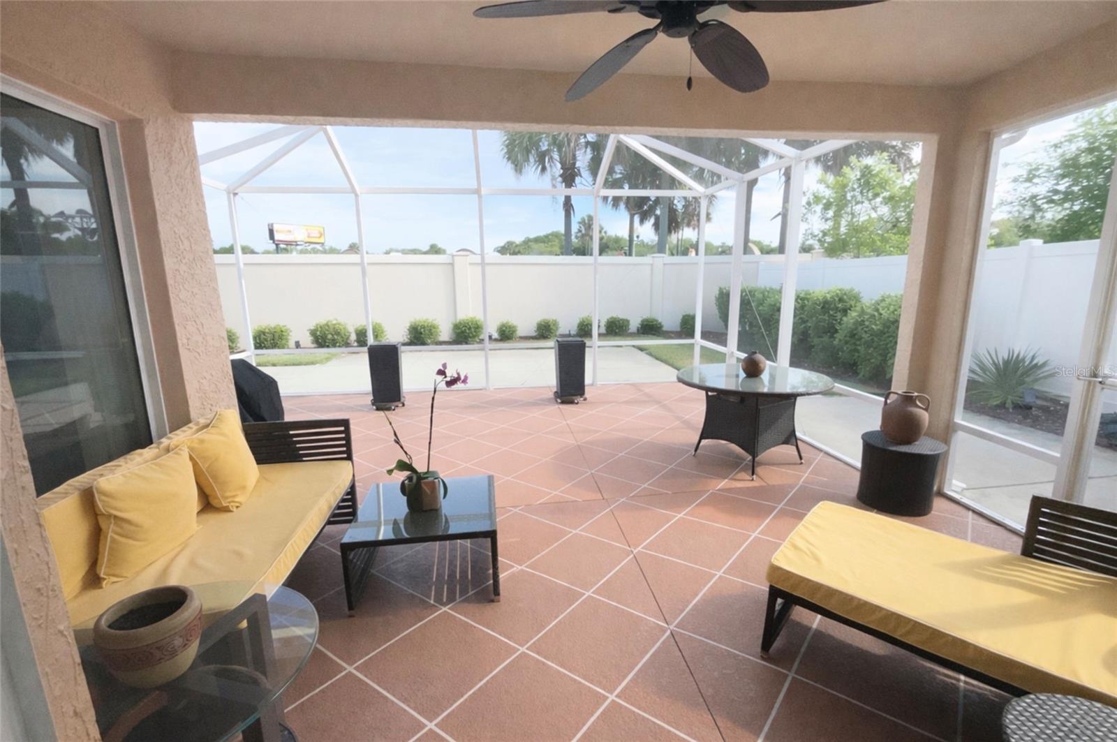 Image 32 of 48 For 437 Jarquin Way