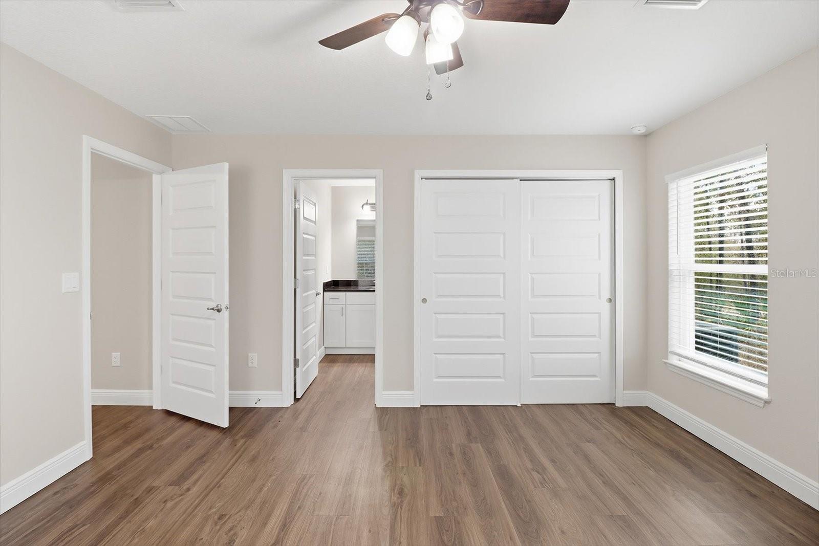 Image 22 of 36 For 9144 Peachtree Way