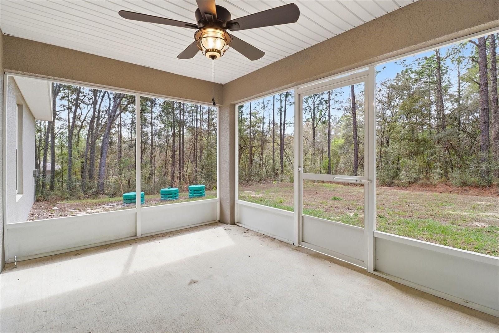 Image 31 of 36 For 9144 Peachtree Way