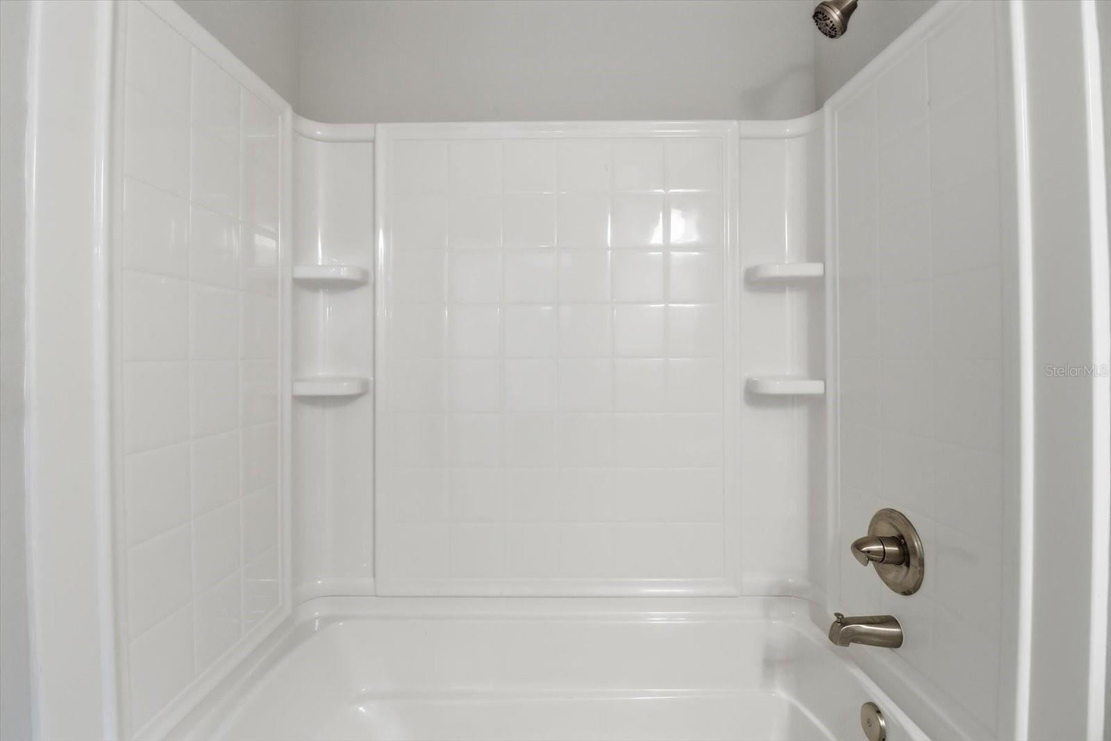 Image 21 of 40 For 9373 Peachtree Way