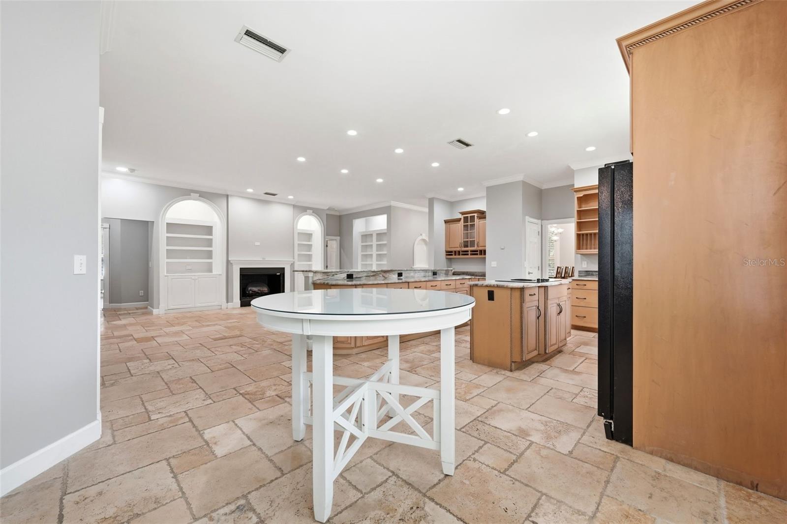 Image 26 of 63 For 1163 Oakpoint Circle