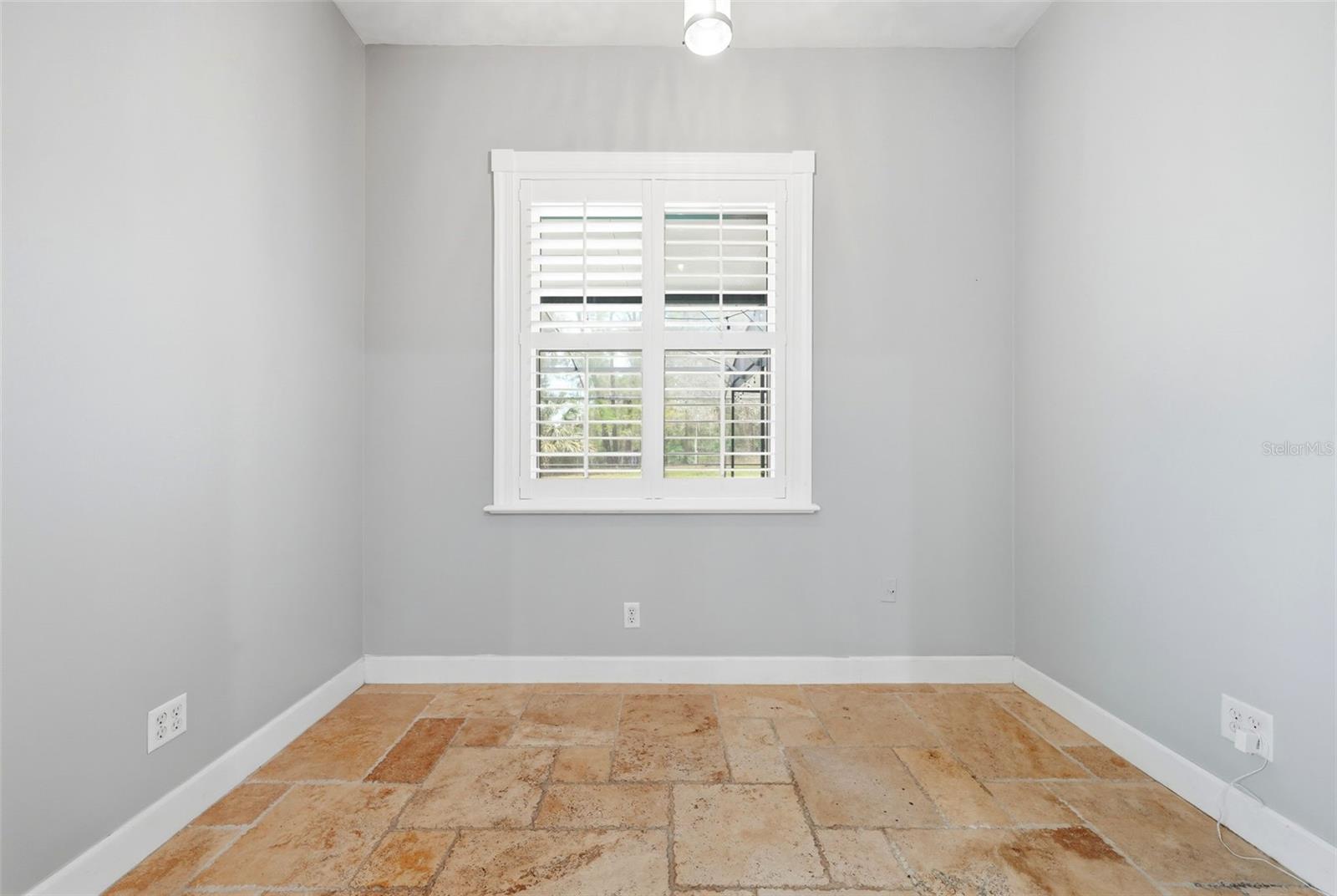 Image 43 of 63 For 1163 Oakpoint Circle