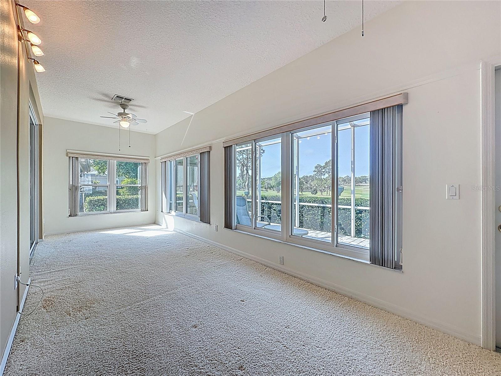 Image 19 of 82 For 3828 Avon Court