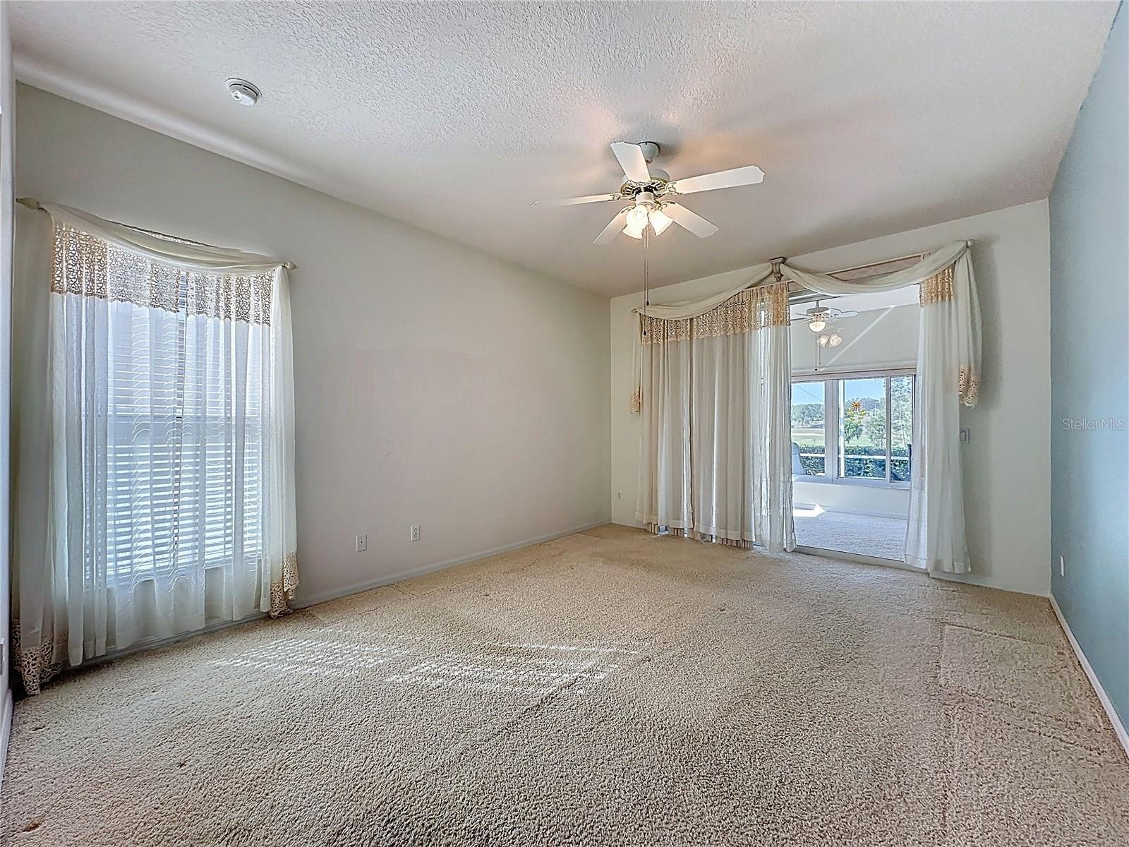 Image 23 of 82 For 3828 Avon Court