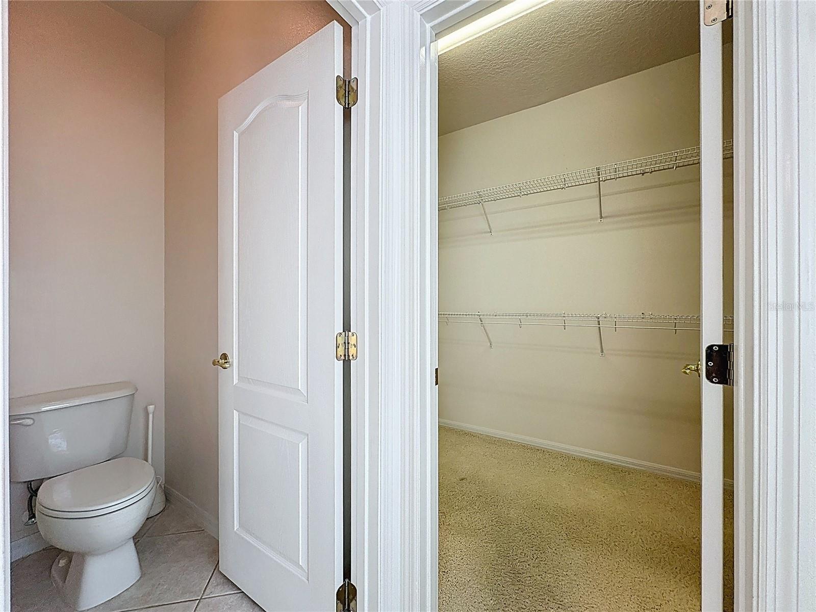 Image 27 of 82 For 3828 Avon Court