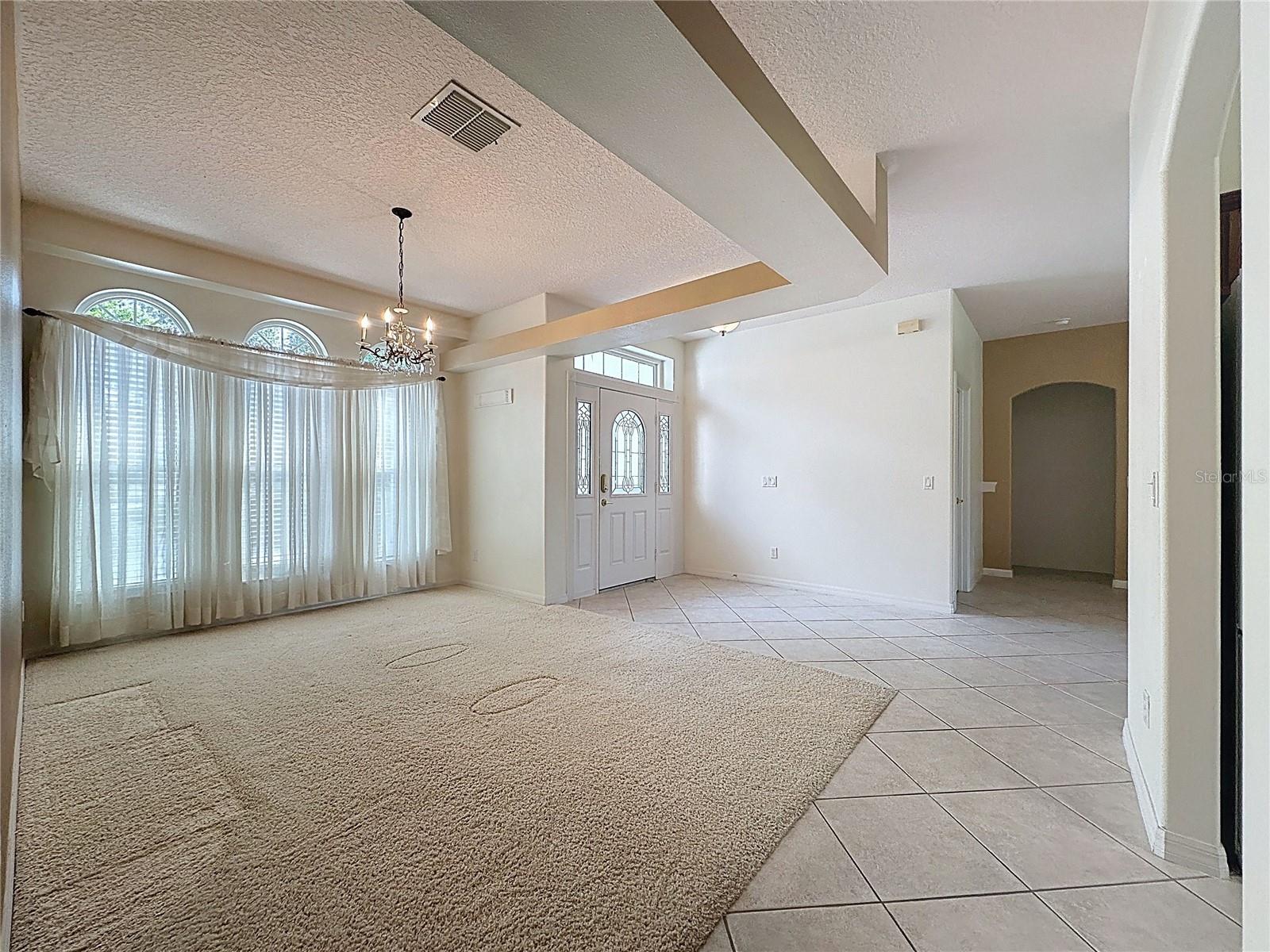 Image 7 of 82 For 3828 Avon Court