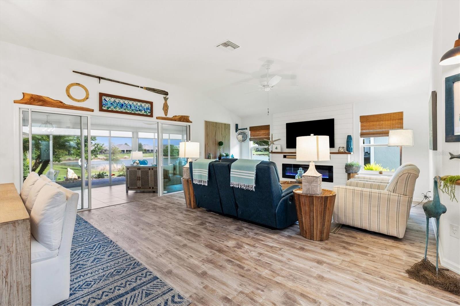 Image 17 of 47 For 5746 Botner Drive