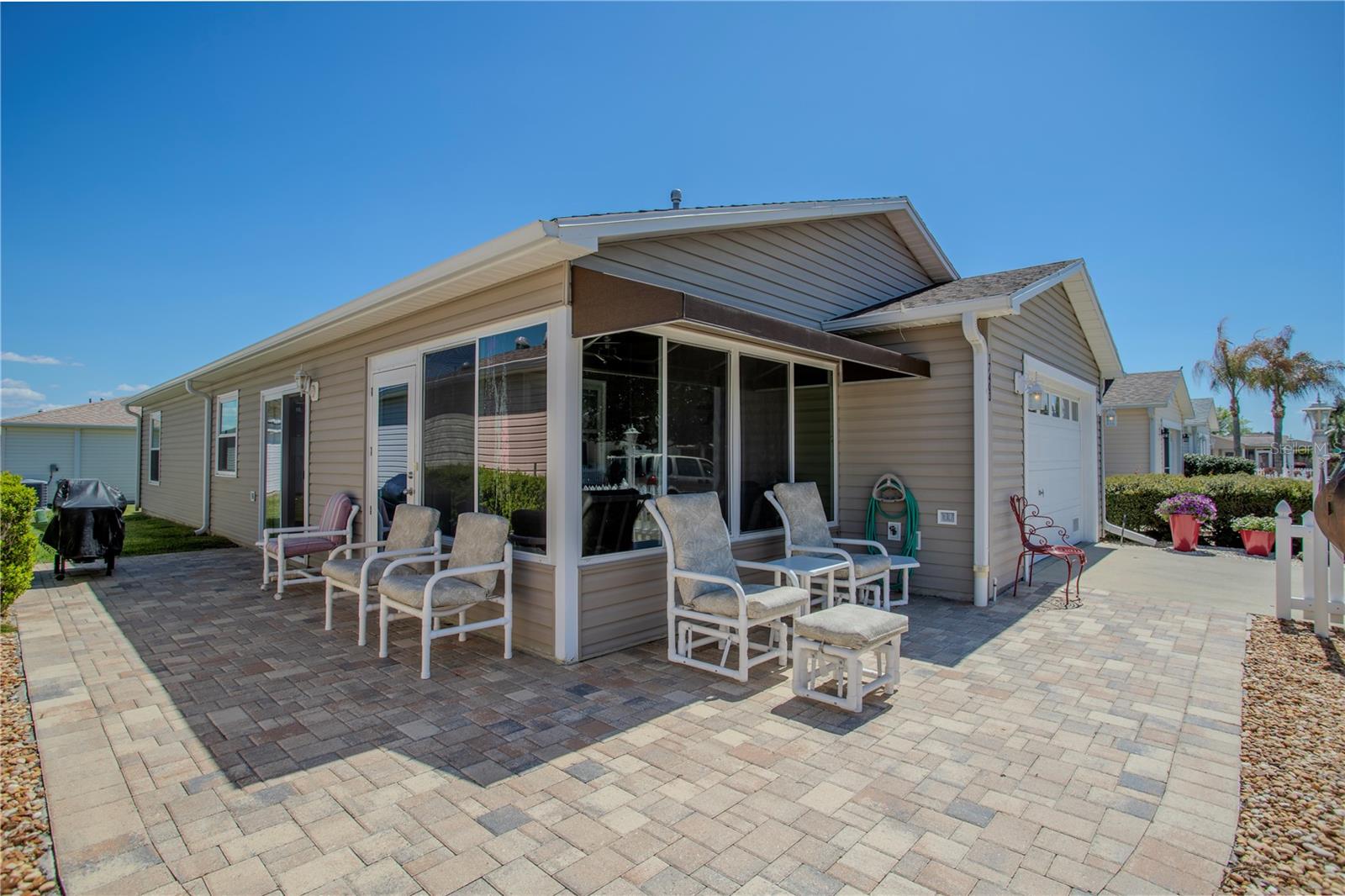 Image 16 of 27 For 17403 77th Sycamore Avenue