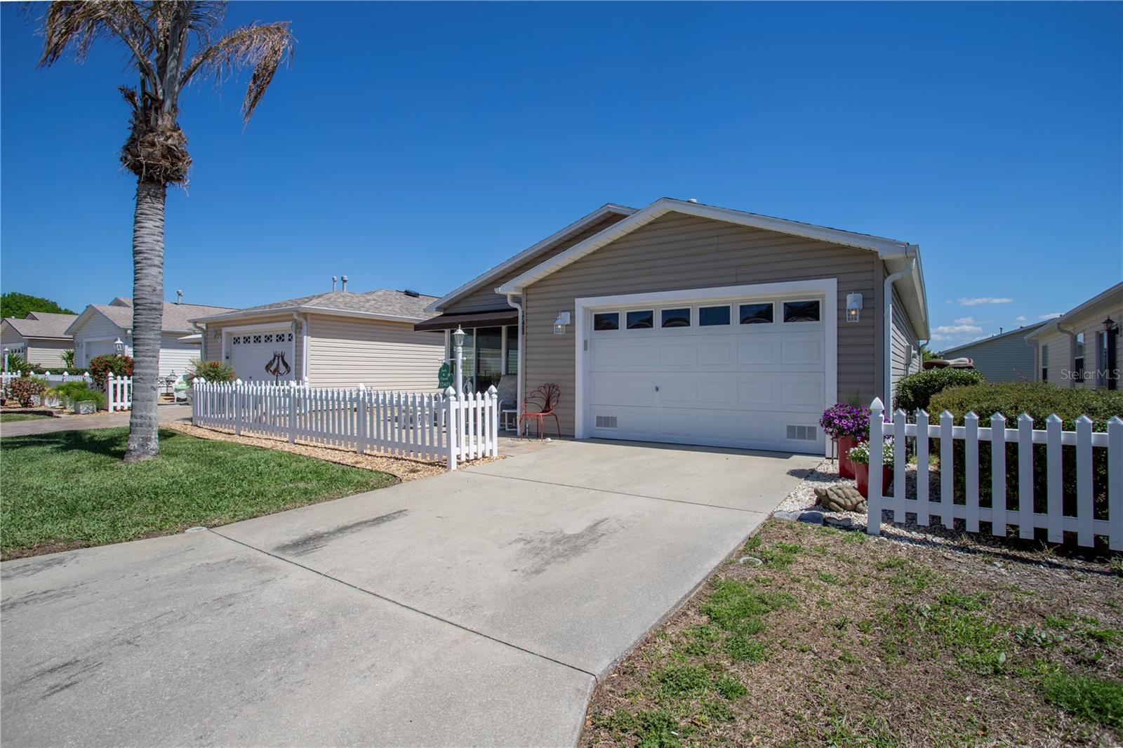 Image 18 of 27 For 17403 77th Sycamore Avenue