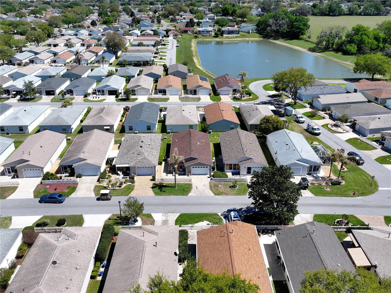 Image 24 of 27 For 17403 77th Sycamore Avenue