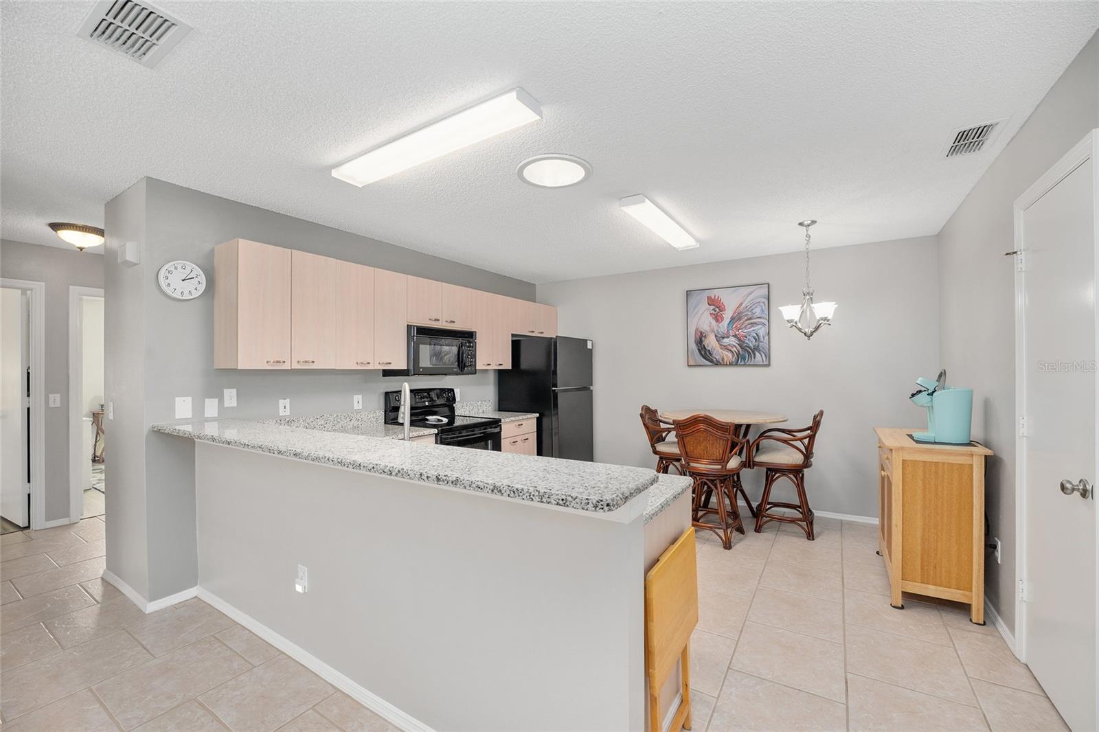 Image 7 of 12 For 1647 Campos Drive