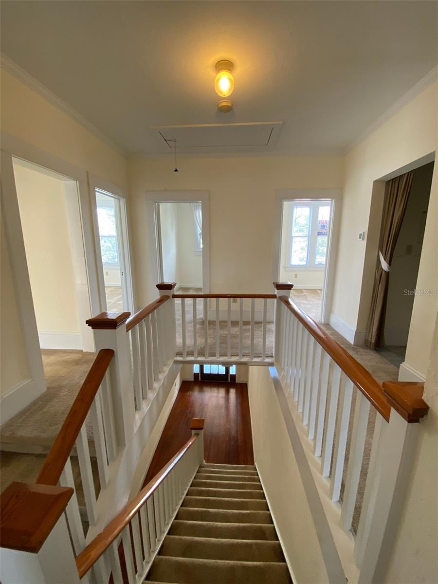 Image 3 of 11 For 902 Grove Street 2