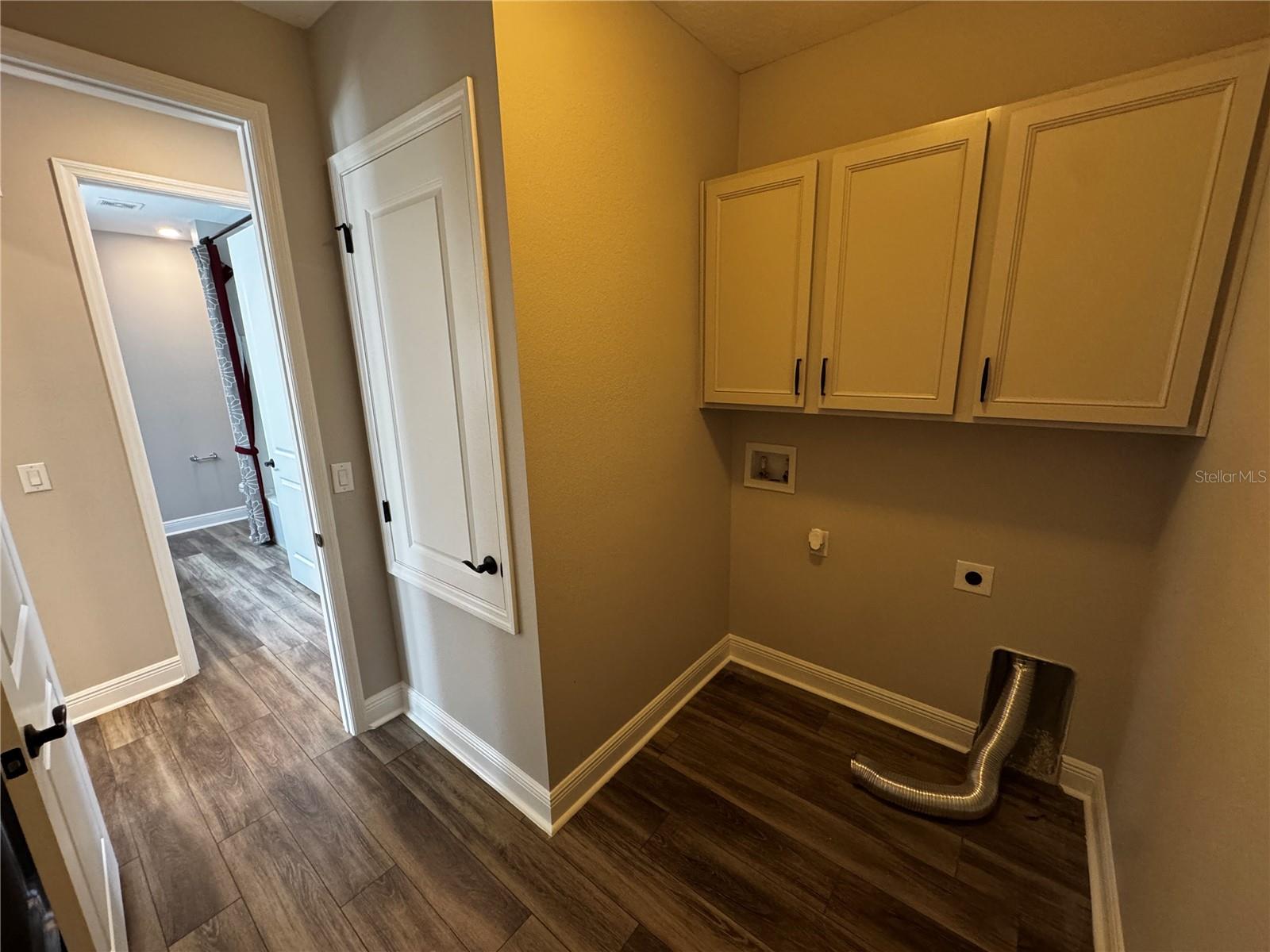 Image 16 of 19 For 2448 Spring Breeze Drive