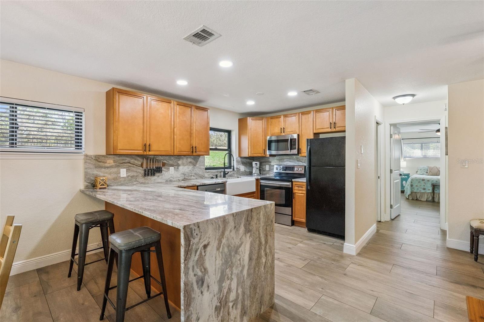 Image 25 of 57 For 15436 Vinola Drive