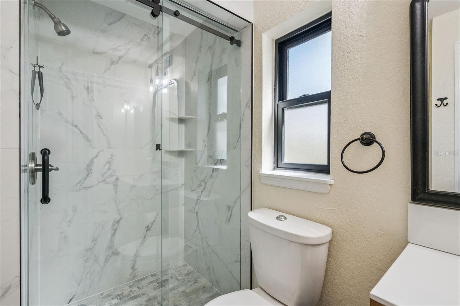 Image 30 of 57 For 15436 Vinola Drive