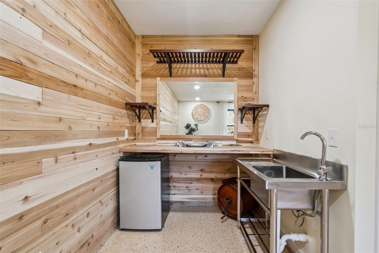 Image 34 of 57 For 15436 Vinola Drive