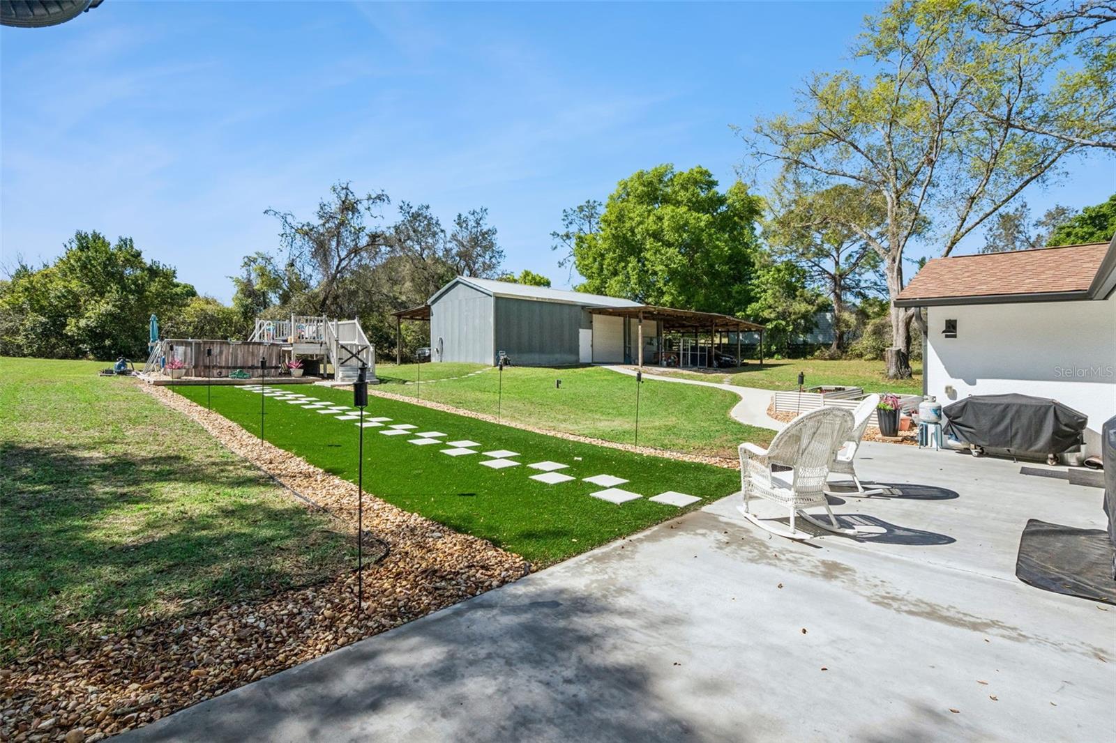 Image 37 of 57 For 15436 Vinola Drive