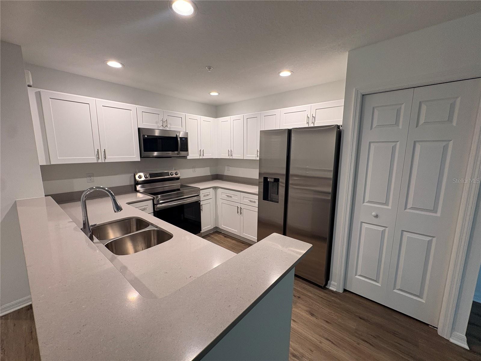 Image 12 of 18 For 2525 6th Avenue Drive E