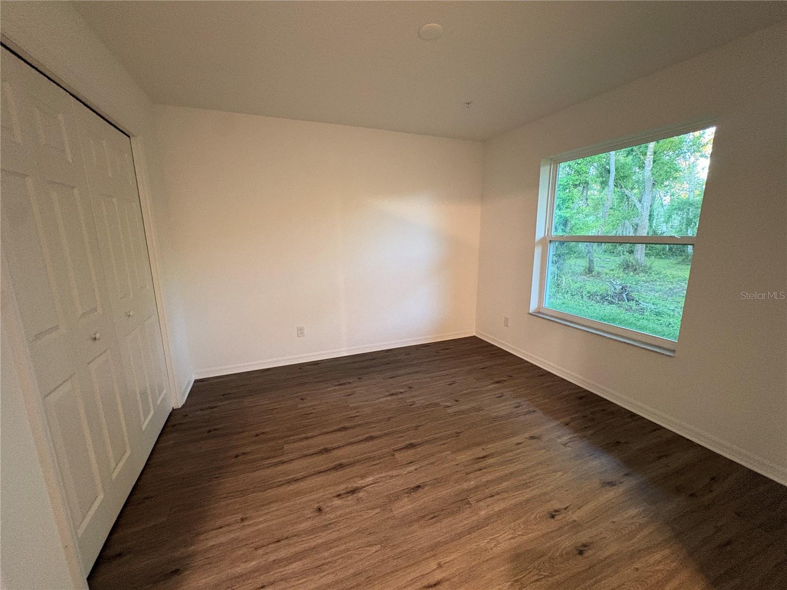 Image 6 of 18 For 2525 6th Avenue Drive E