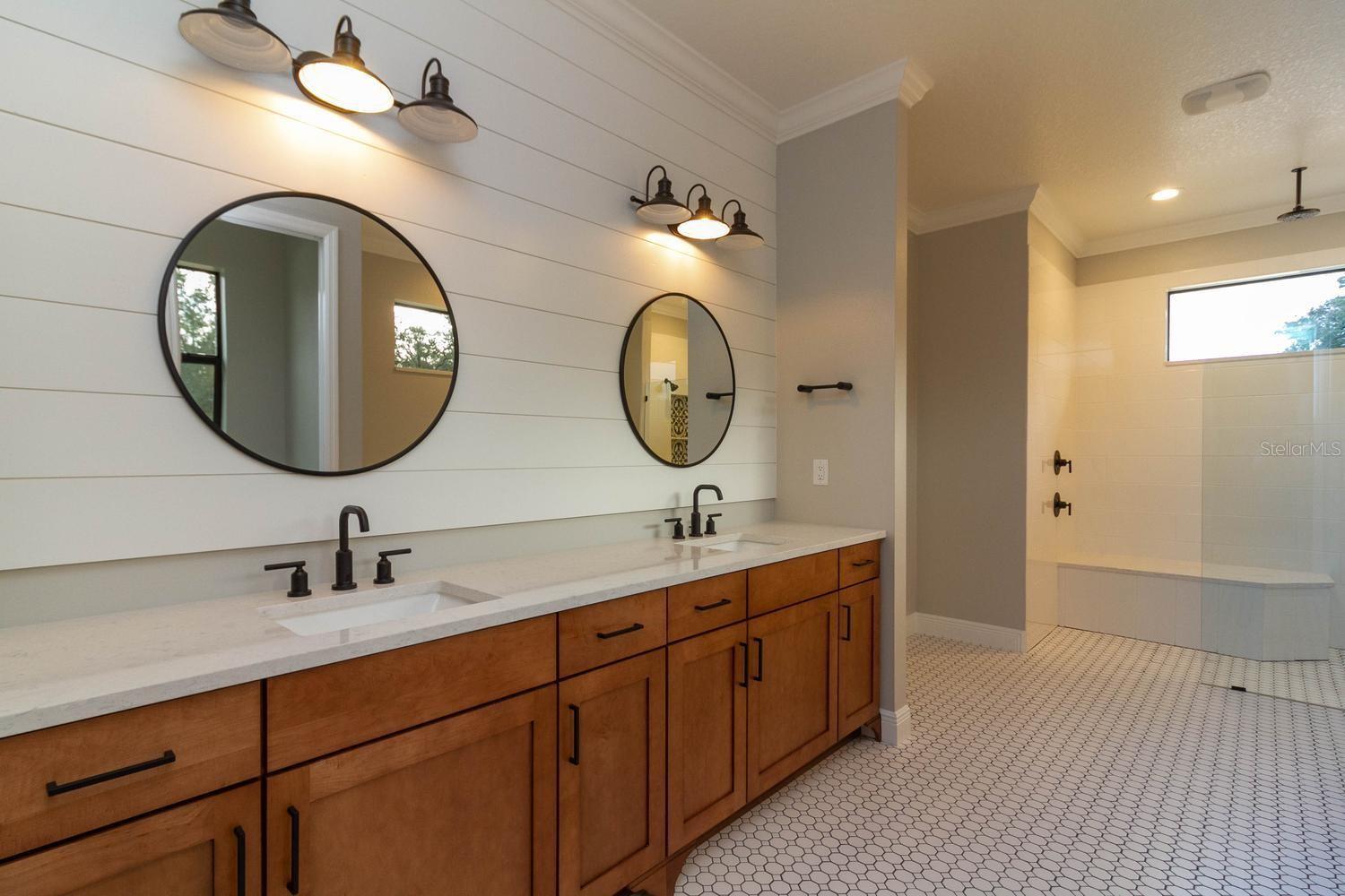 Image 21 of 50 For Tbd Lot 01000 Silver Drive