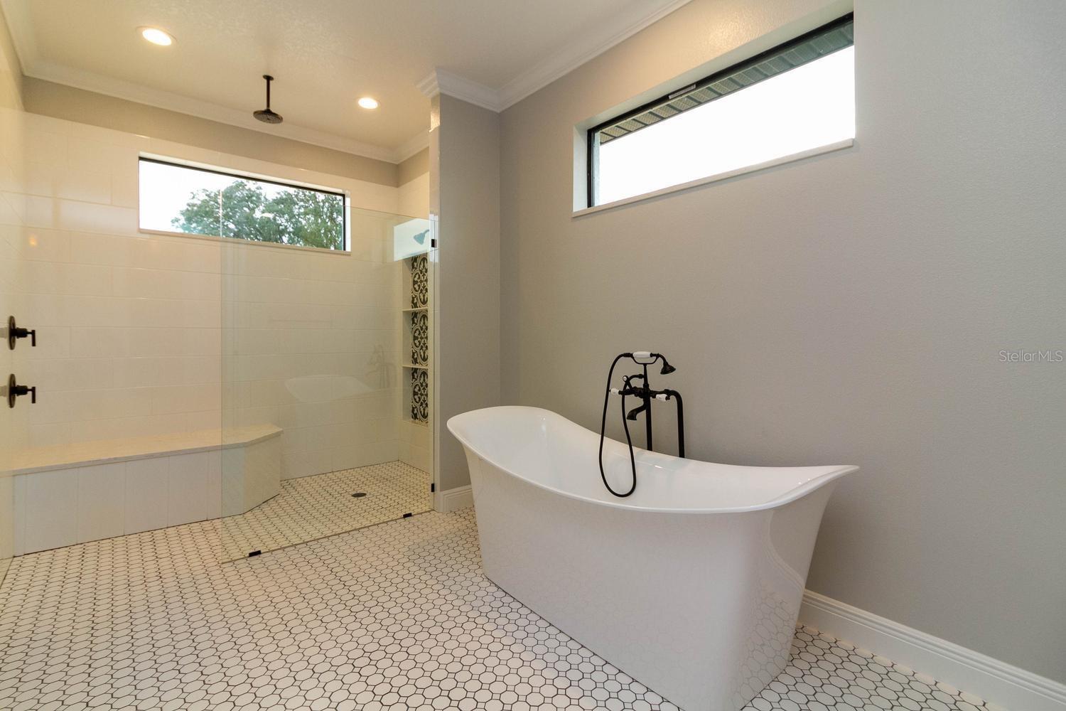 Image 23 of 50 For Tbd Lot 01000 Silver Drive