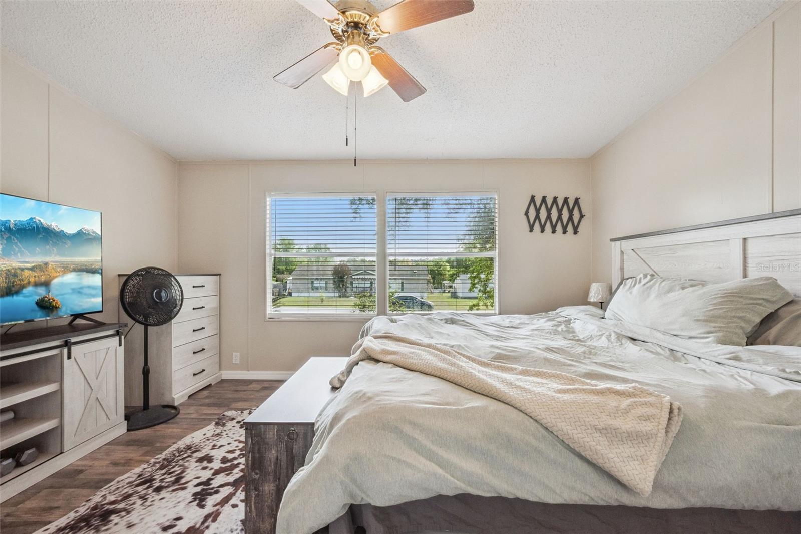 Image 21 of 35 For 11411 Bobwhite Boulevard