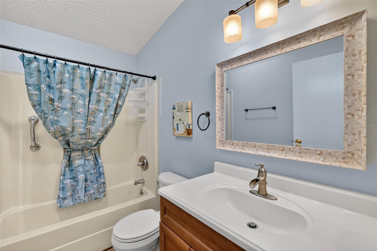 Image 24 of 34 For 731 Cortez Avenue