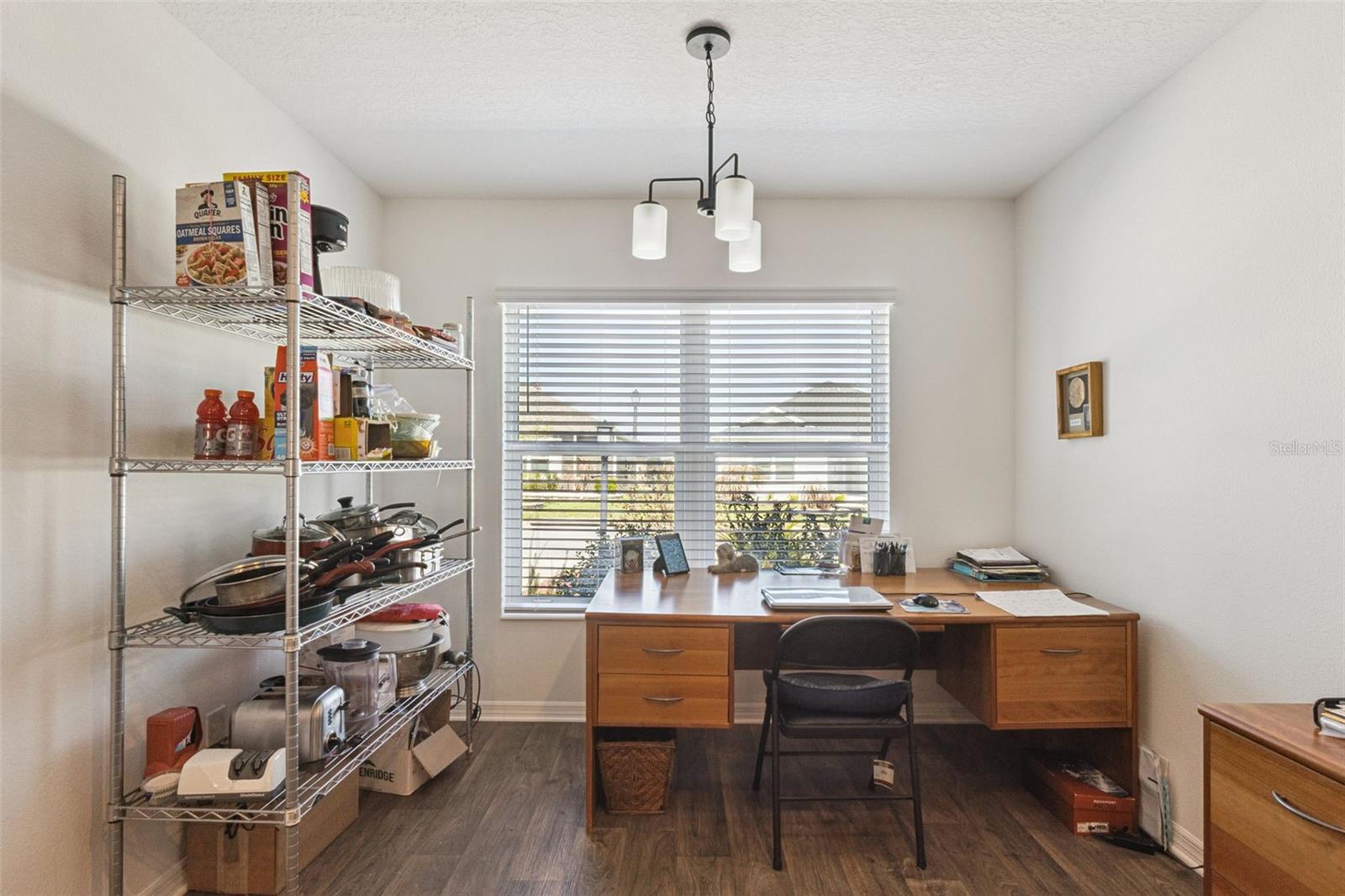 Image 25 of 30 For 2378 Youngmann Loop