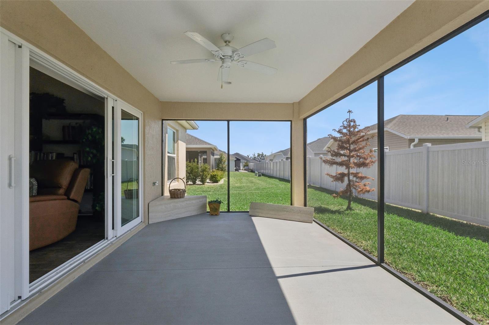 Image 26 of 30 For 2378 Youngmann Loop