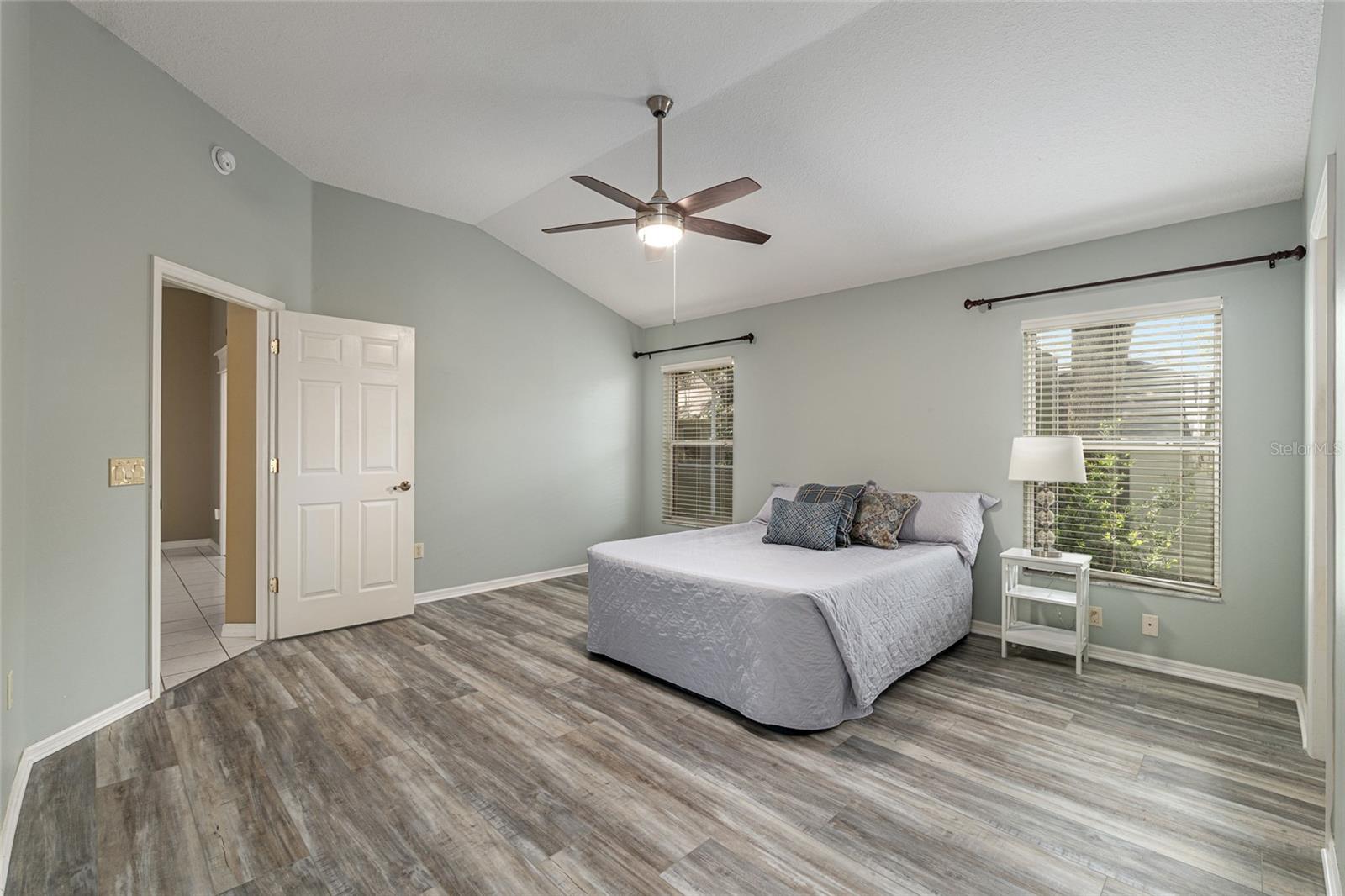 Image 23 of 48 For 110 Chula Vista Avenue