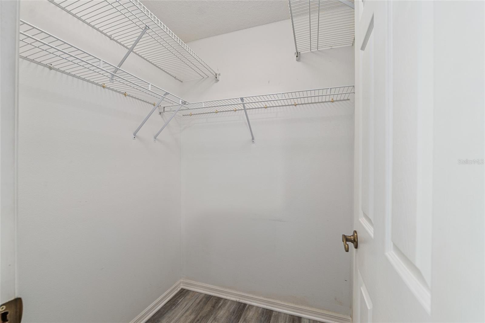 Image 25 of 48 For 110 Chula Vista Avenue