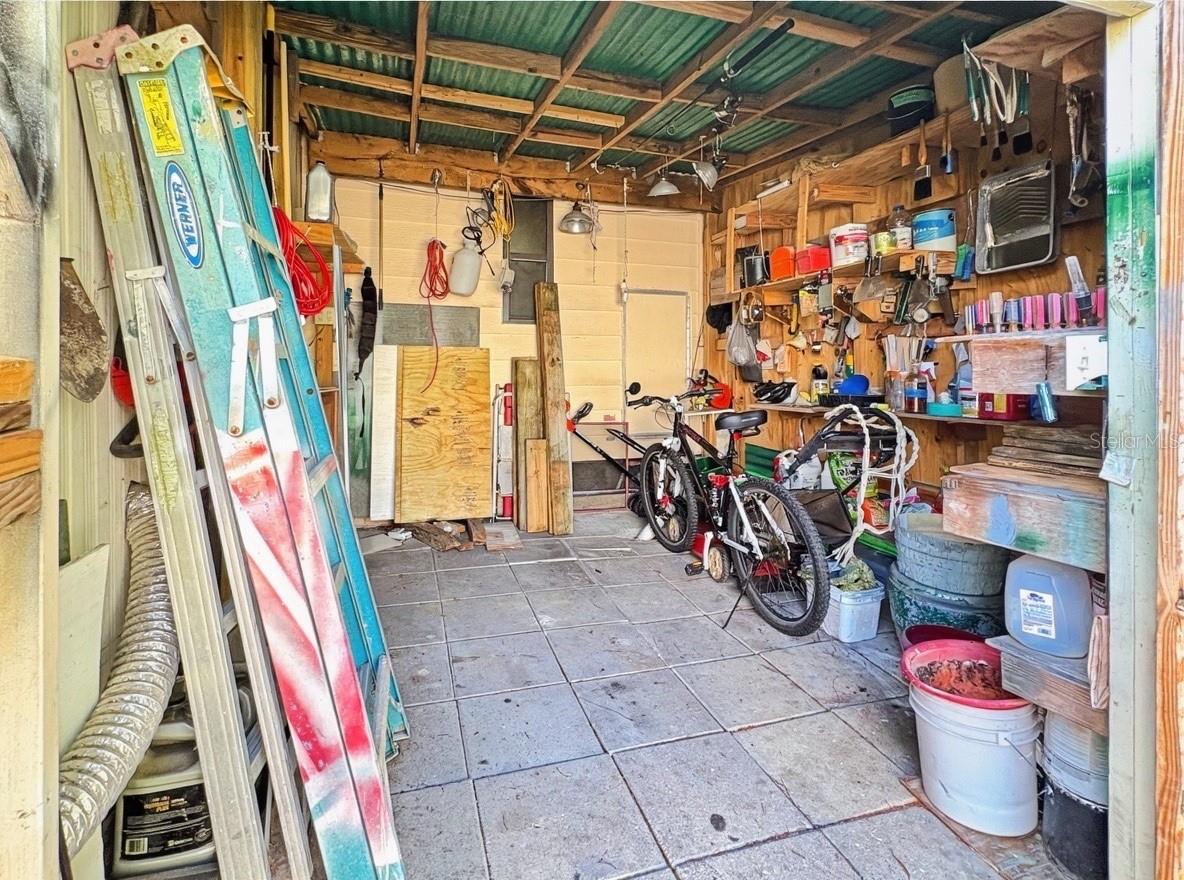 Image 22 of 24 For 710 Oak Boulevard