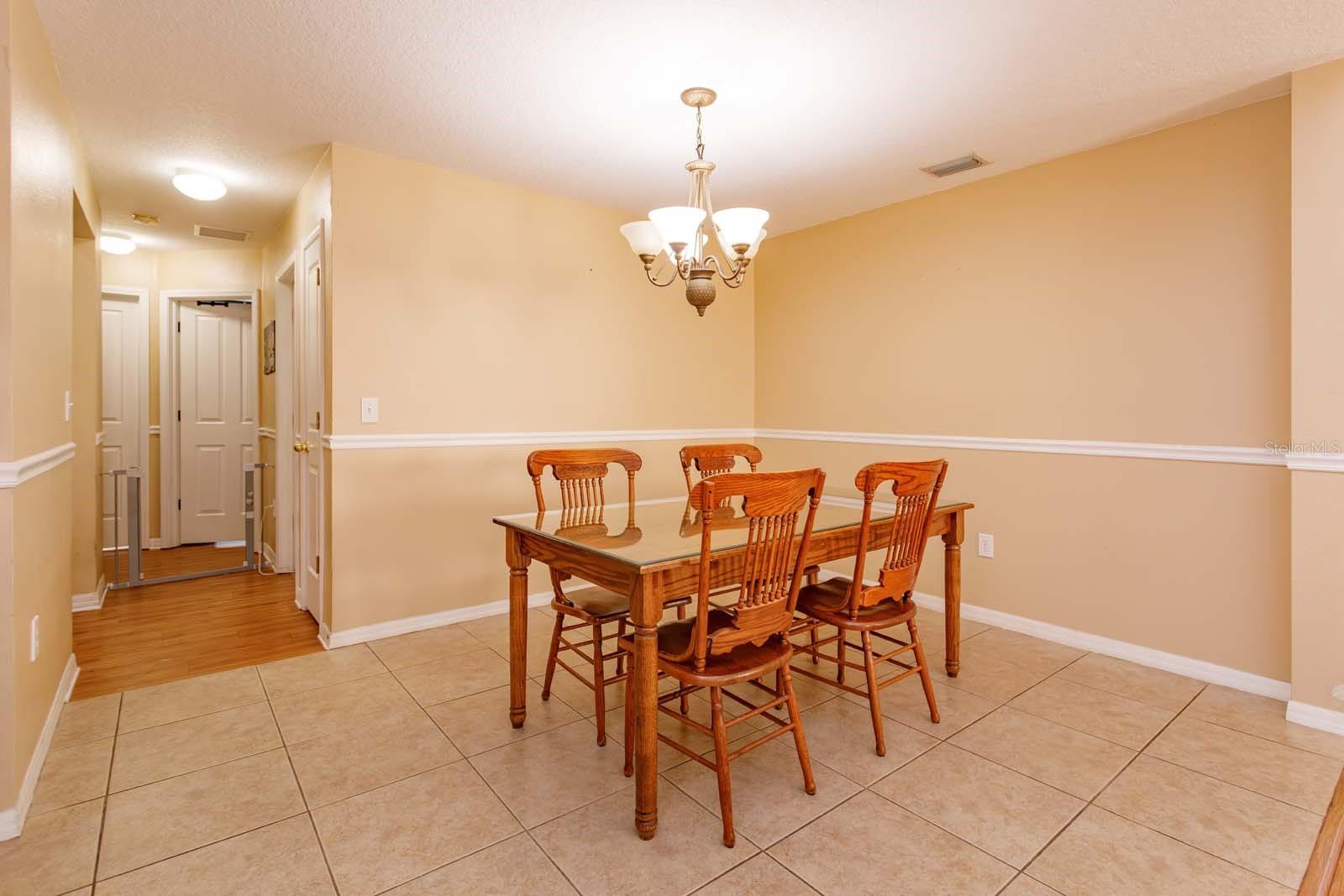 Image 19 of 35 For 13480 Dunwoody Drive