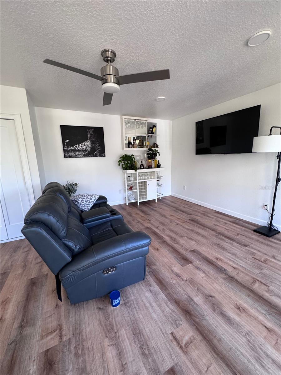 Image 17 of 51 For 10731 Libby Number 3 Road