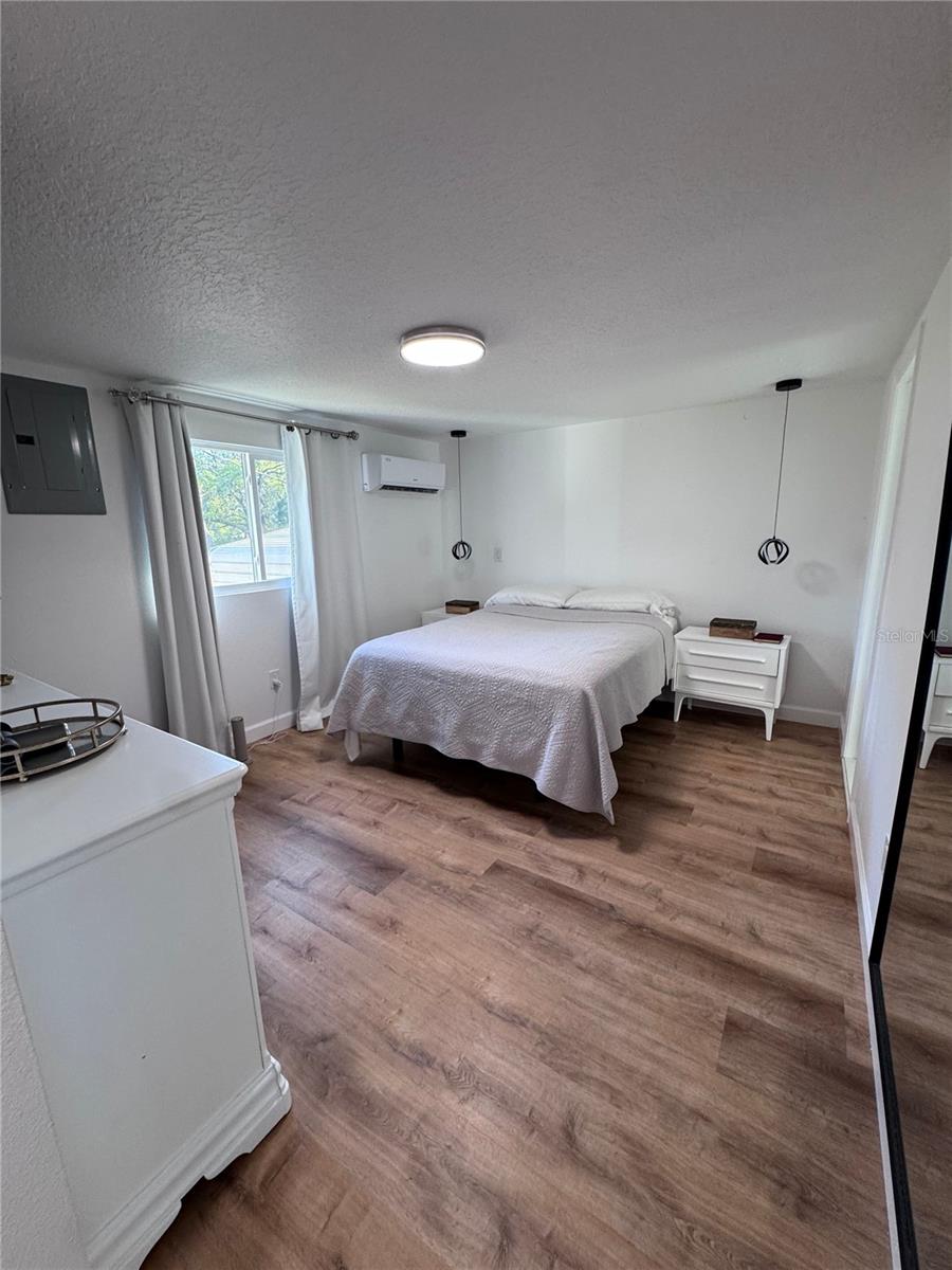 Image 8 of 51 For 10731 Libby Number 3 Road