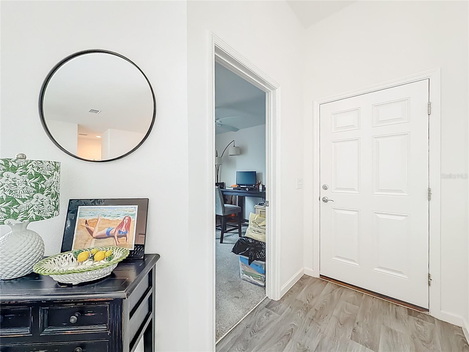 Image 7 of 34 For 3154 Mack Street