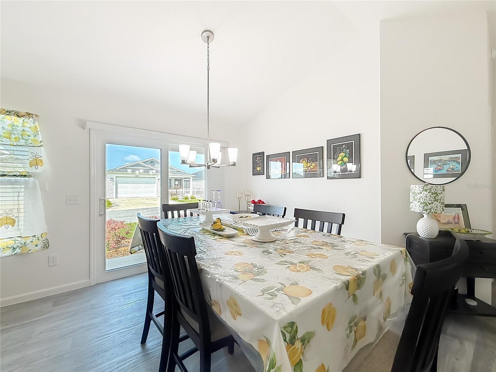 Image 9 of 34 For 3154 Mack Street