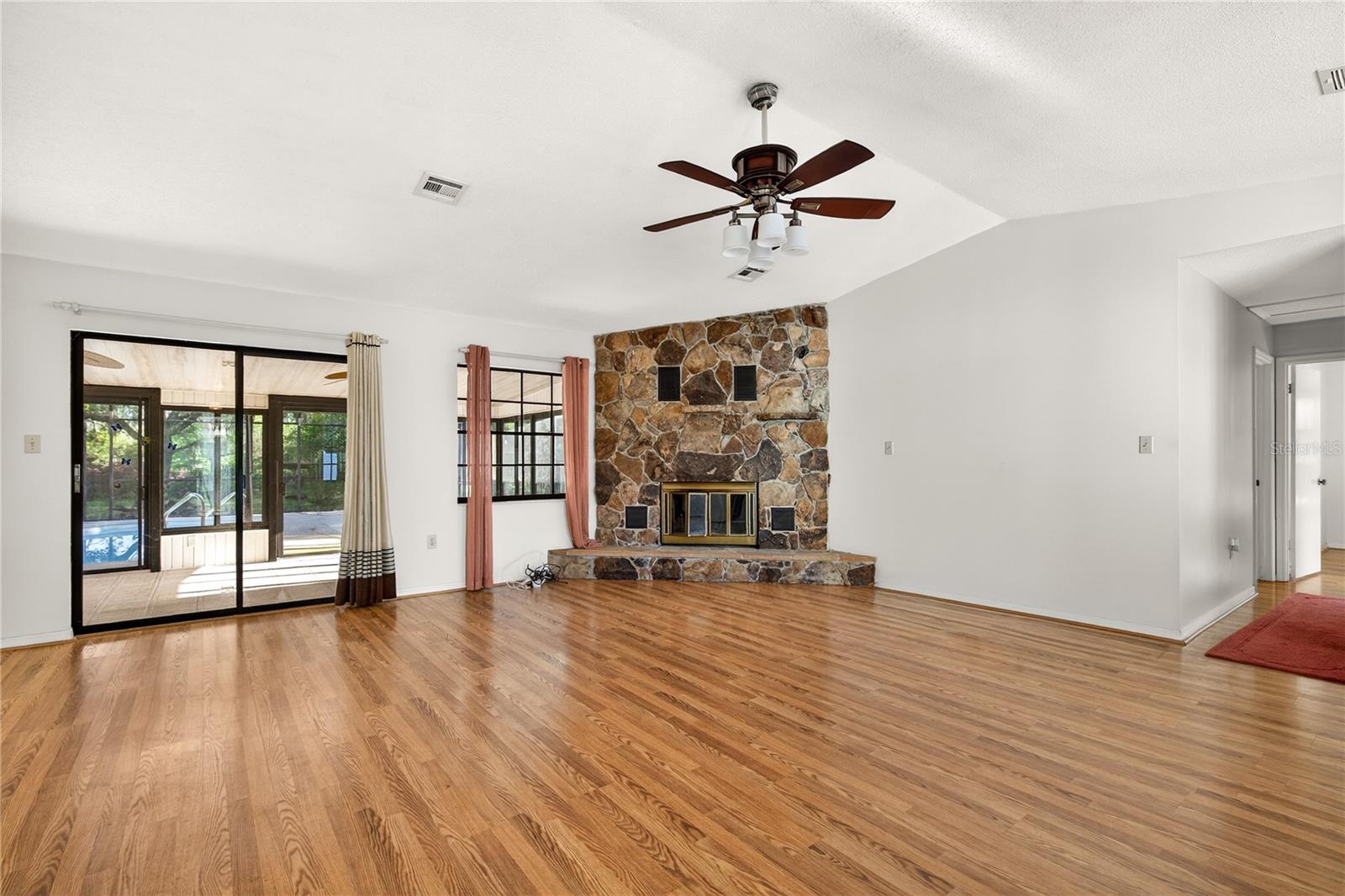 Image 7 of 56 For 11449 Ocklawaha Drive