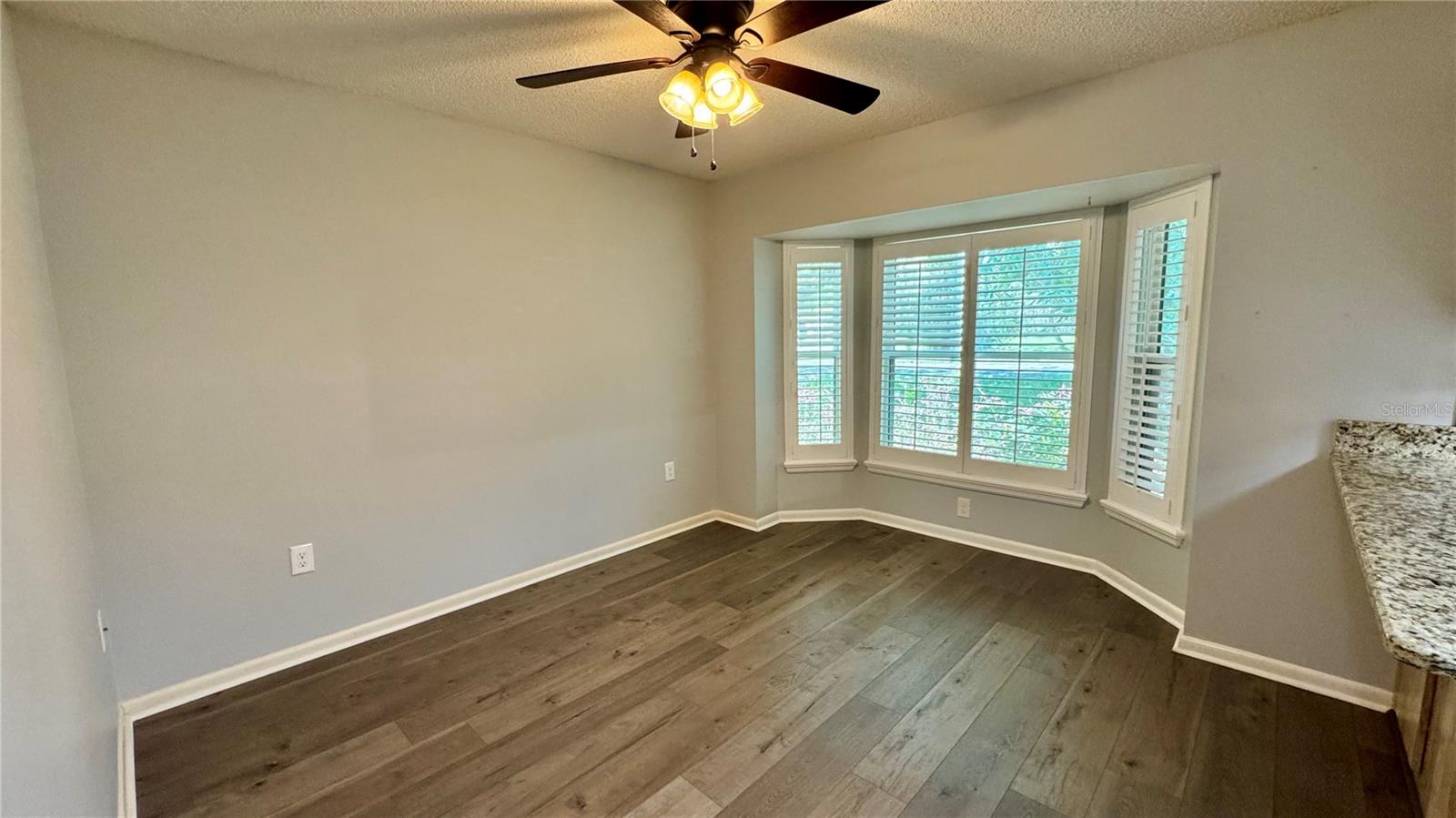 Image 11 of 32 For 1920 Cr-19a  