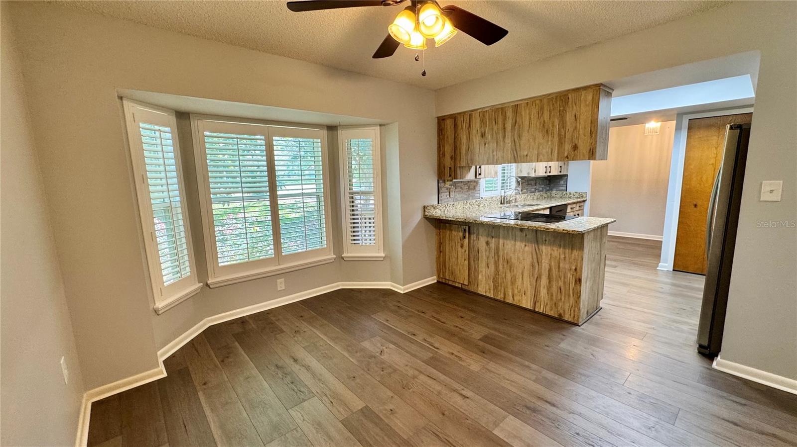 Image 12 of 32 For 1920 Cr-19a  