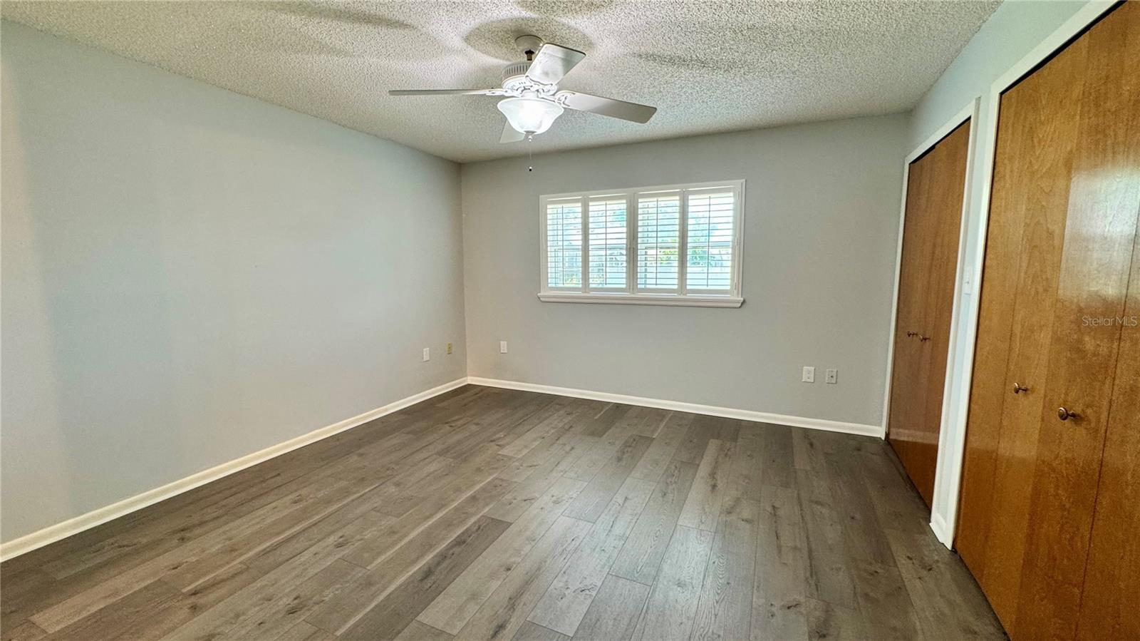 Image 18 of 32 For 1920 Cr-19a  