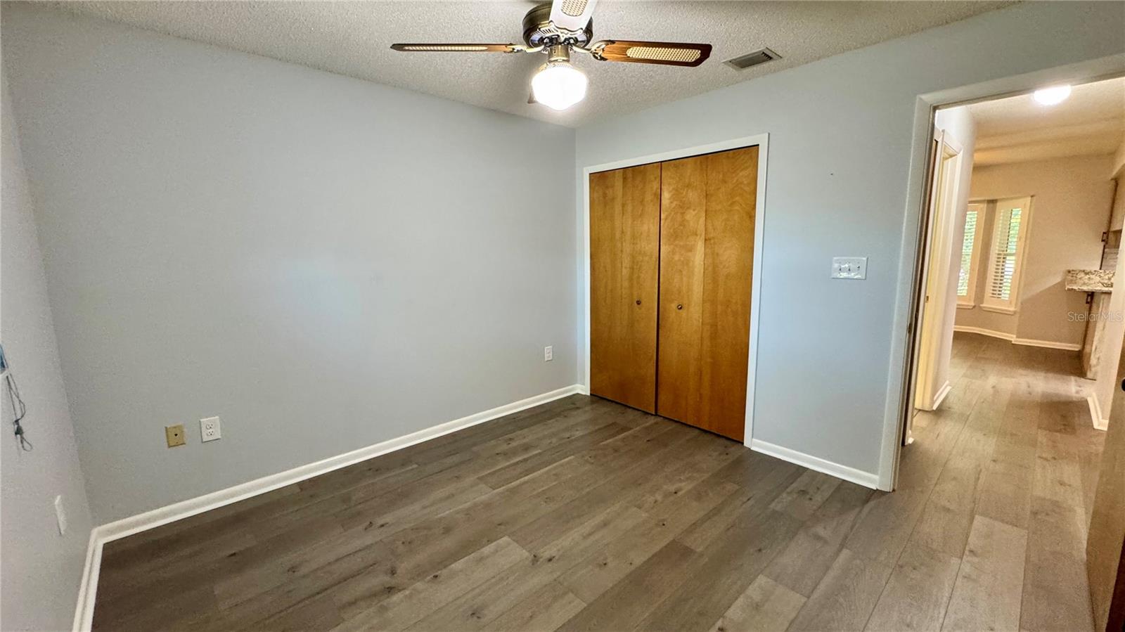 Image 25 of 32 For 1920 Cr-19a  