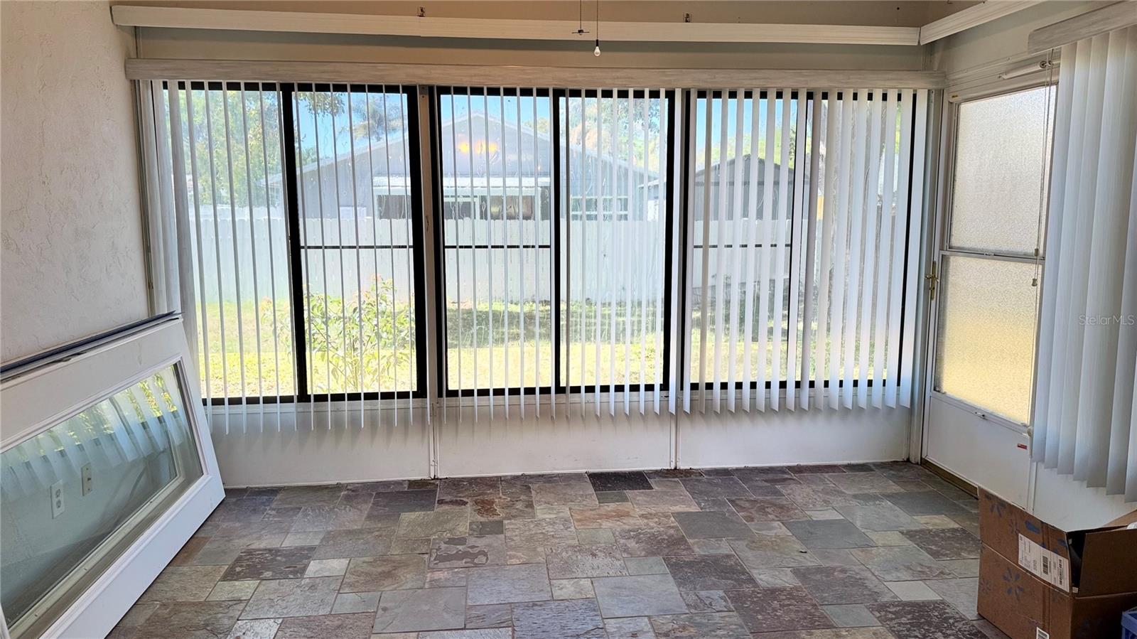 Image 27 of 32 For 1920 Cr-19a  