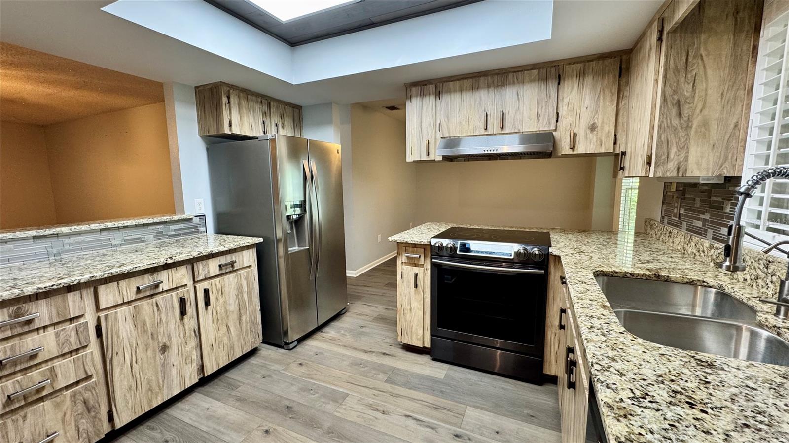 Image 7 of 32 For 1920 Cr-19a  